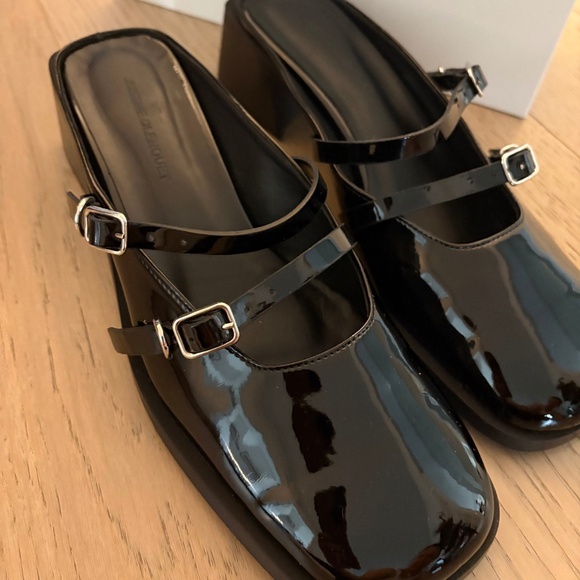 JUSTINE CLENQUET Black Andie Patent Mules - Size 41 - Picture 3 of 6